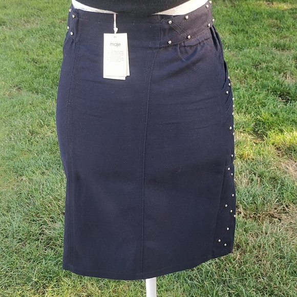 Maje Navy blue skirt with stud and attached belt - Picture 3 of 9
